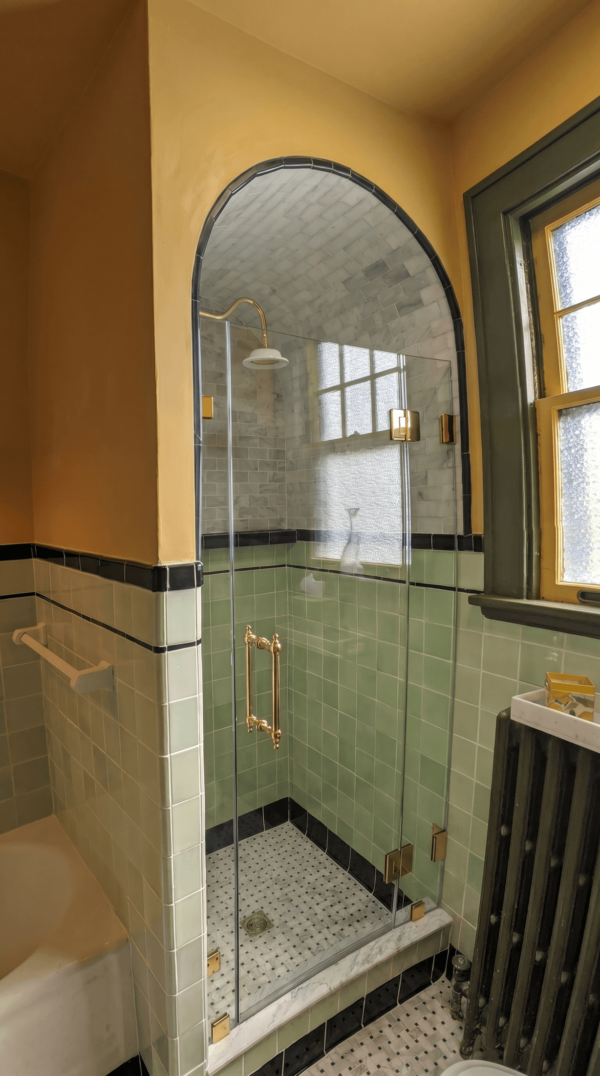 Arched Shower Alcove in Green Tile