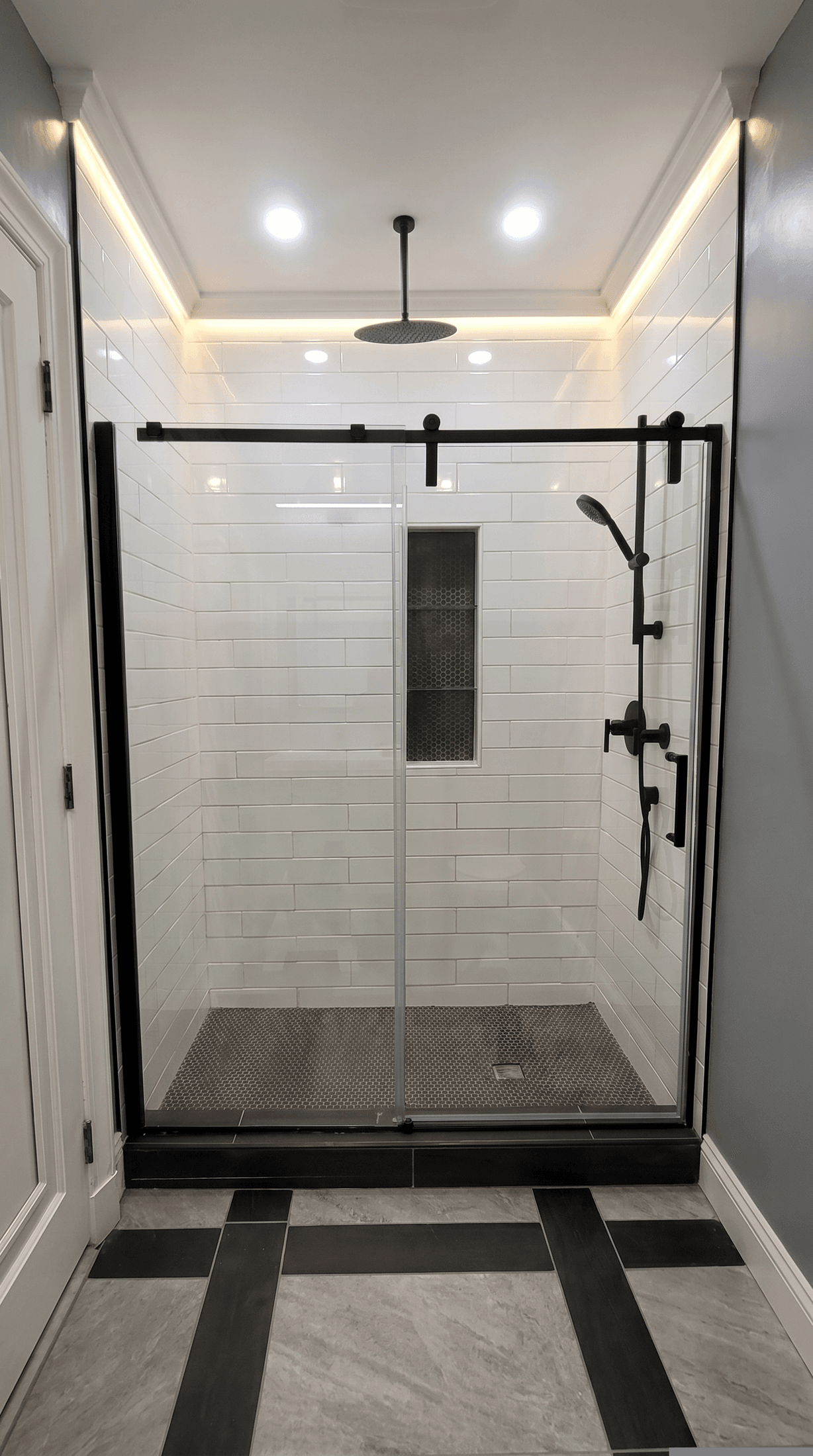 Albany Residence Bath and Built-Ins image 1