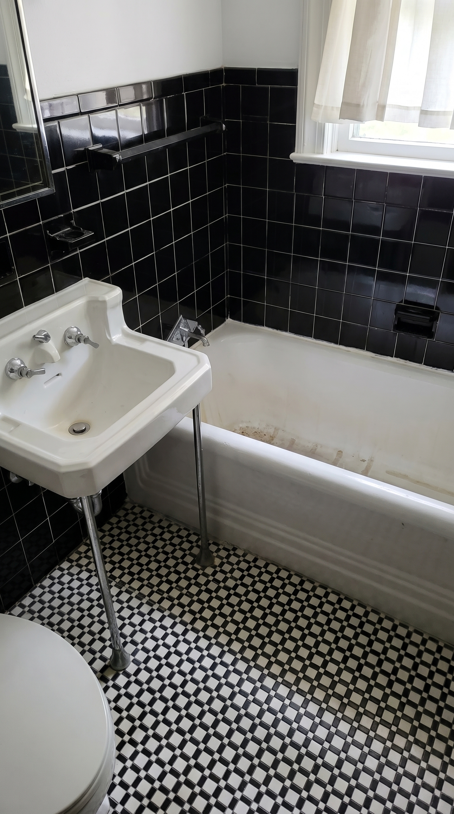 Albany Residence Bath and Built-Ins image 7
